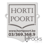 Merklabel Hortipoort, voor toegangspoorten, geanodiseerd aluminium, zwart bedrukt, slijtvast in het aluminium, contour gefreesd, met boorgaten.