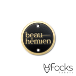 Naamlabel Beauhemien, messing, achtergrond verdiept geëtst en ingelakt in zwart, machinaal gestanst en voorzien van boorgaten.